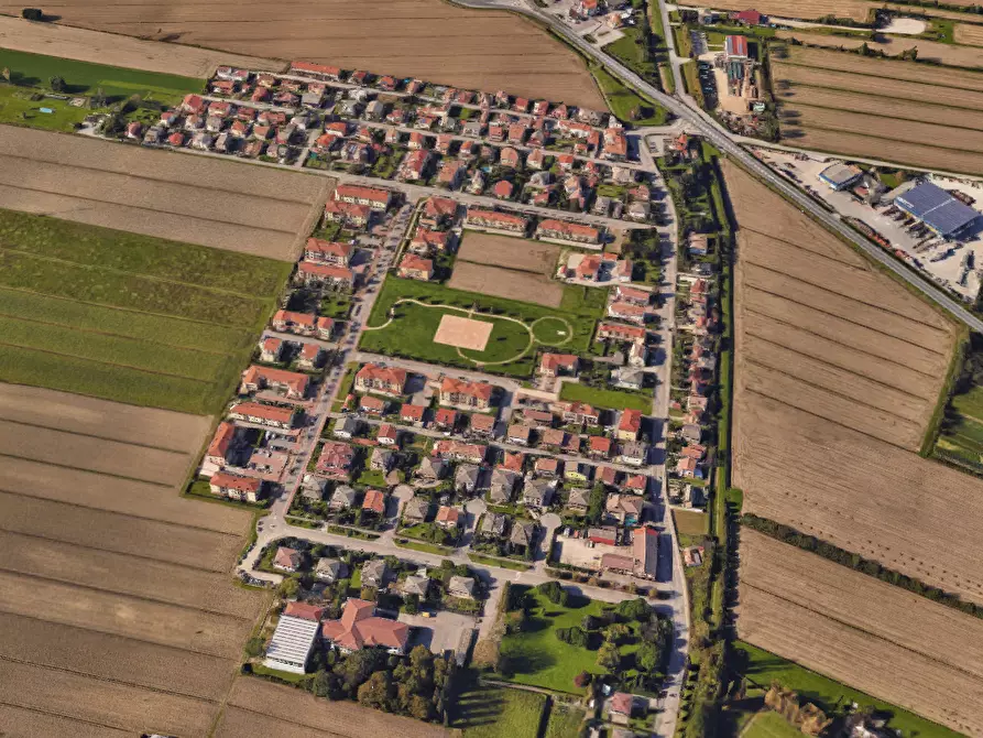 Immagine 6 di Appartamento in vendita  in Via Lago del Mis a Mira