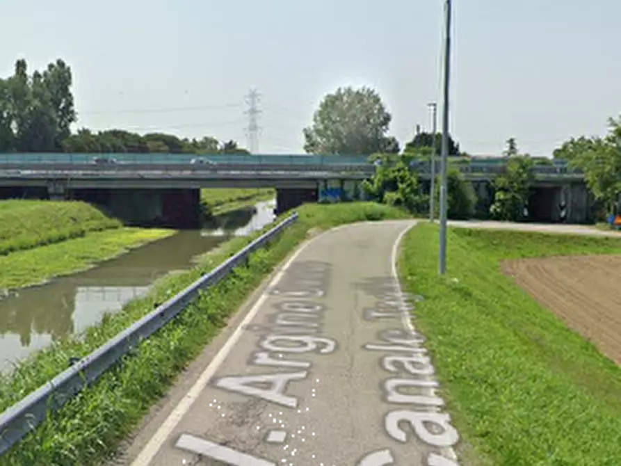 Immagine 8 di Porzione di casa in vendita  in Via Argine Destro Canale Taglio a Mira