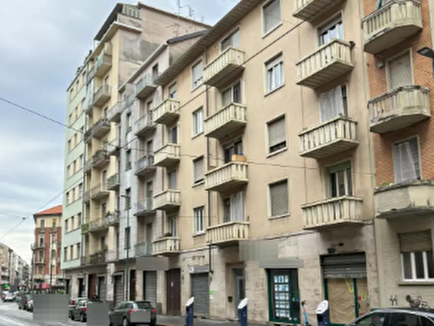 Immagine 1 di Appartamento in vendita  in Via Chiesa della Salute a Torino