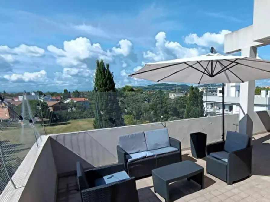 Immagine 3 di Appartamento in vendita  in Via Carlo Poma  a Fano