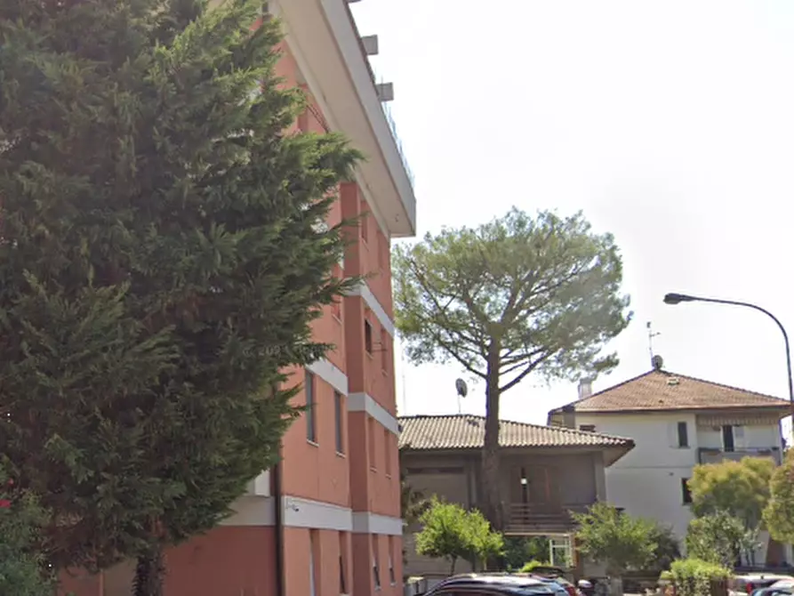 Immagine 18 di Appartamento in vendita  in Via Carlo Poma  a Fano