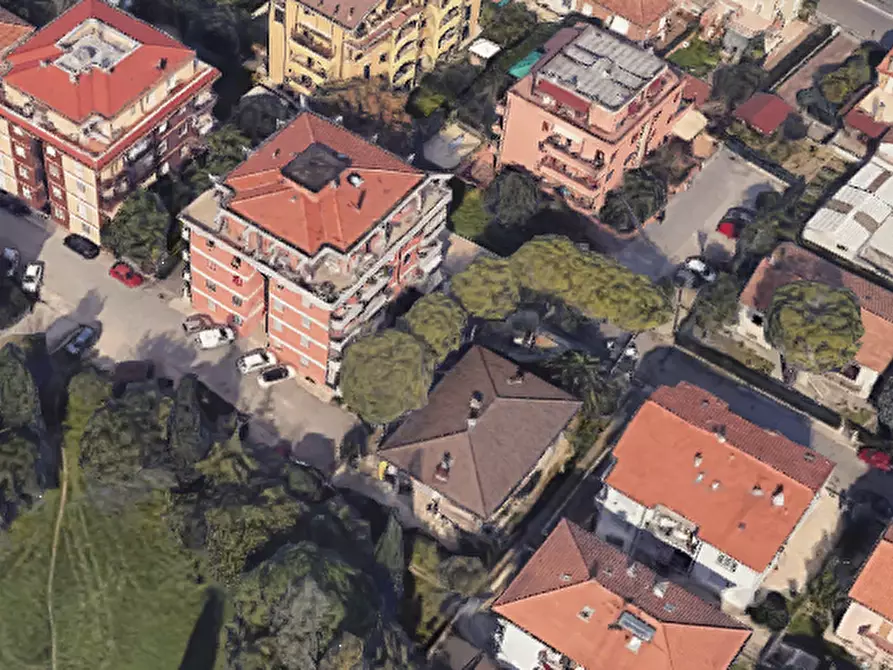 Immagine 27 di Appartamento in vendita  in Via Carlo Poma  a Fano