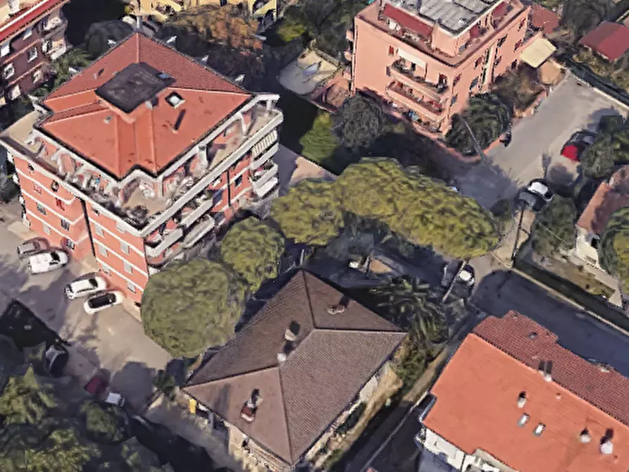 Immagine 29 di Appartamento in vendita  in Via Carlo Poma  a Fano