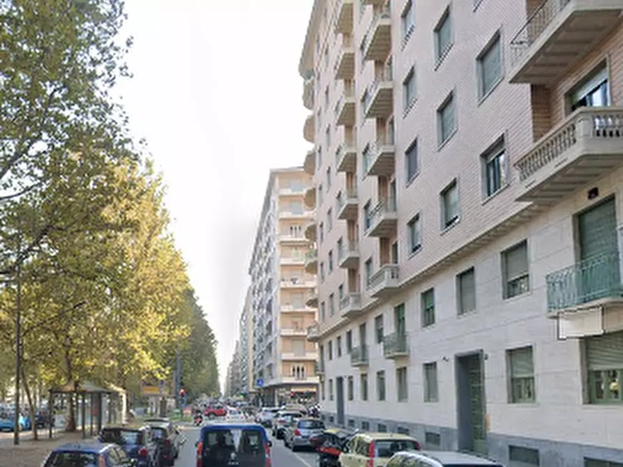 Immagine 15 di Appartamento in vendita  in Corso Giovanni Agnelli  a Torino
