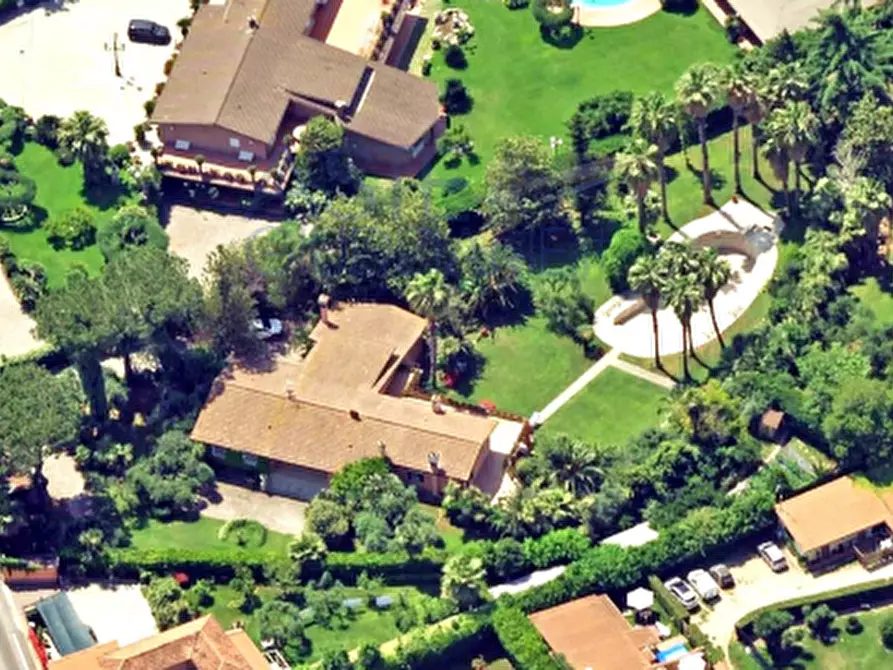 Immagine 6 di Villa in vendita  in Vicolo del Casale Lumbroso  a Roma