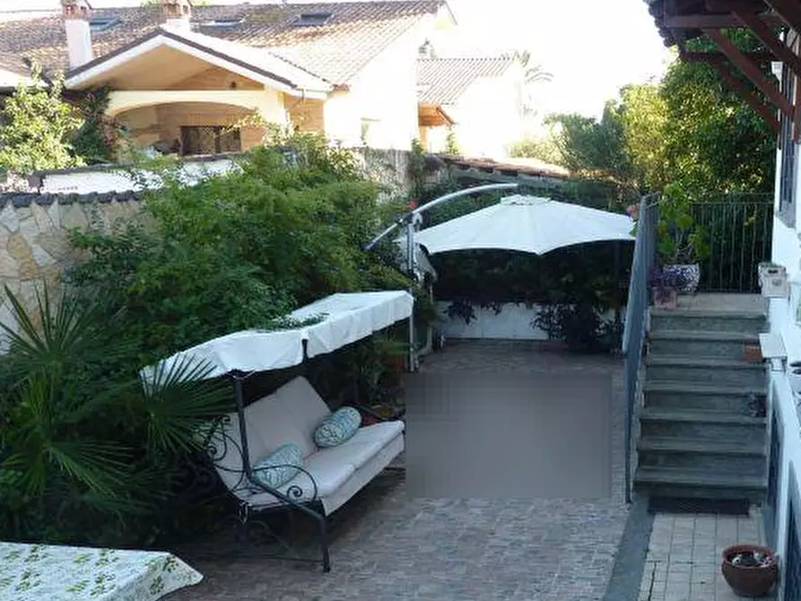 Immagine 5 di Appartamento in vendita  in Via Valle Aurina a Roma