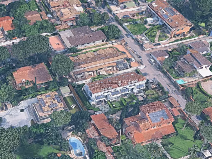 Immagine 15 di Appartamento in vendita  in Via Valle Aurina a Roma