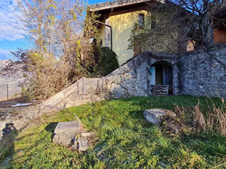 Immagine 5 di Appartamento in vendita  in  Via Camarelli a San Giovanni Bianco