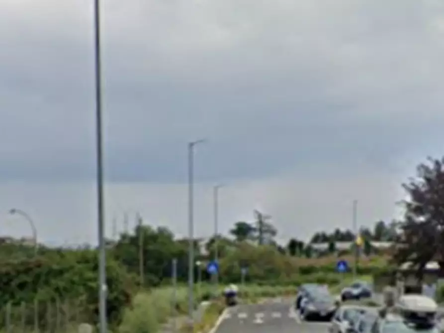 Immagine 12 di Villetta a schiera in vendita  in Via Carlo Cassola a Roma