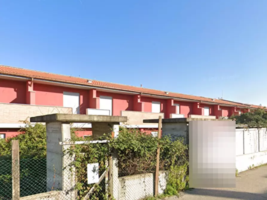 Immagine 7 di Villetta a schiera in vendita  in Via Carlo Cassola a Roma