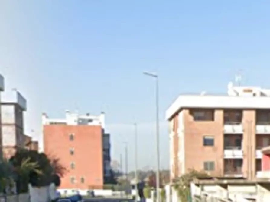 Immagine 11 di Villetta a schiera in vendita  in Via Carlo Cassola a Roma