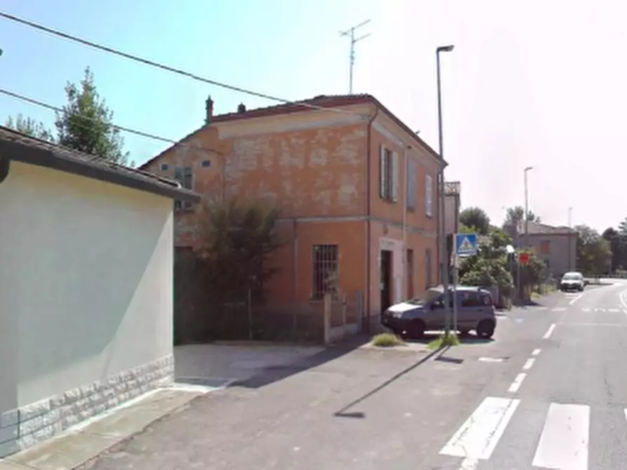 Immagine 3 di Casa indipendente in vendita  in Via Sauro Babini a Ravenna