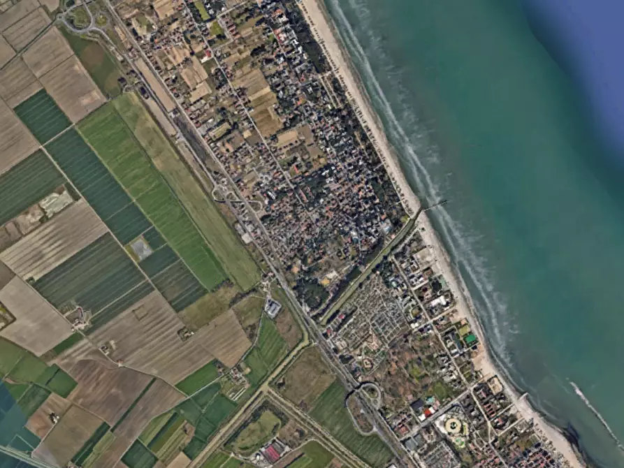 Immagine 13 di Appartamento in vendita  in Piazza Tre Martiri a Cervia