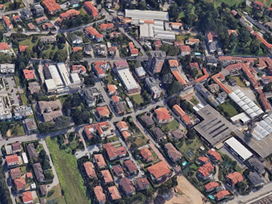 Immagine 4 di Garage in vendita  in Via San Francesco d'Assisi  a Giussano