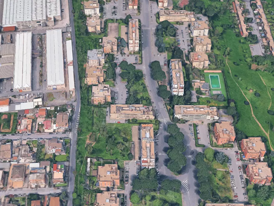 Immagine 14 di Appartamento in vendita  in Via Degas a Roma