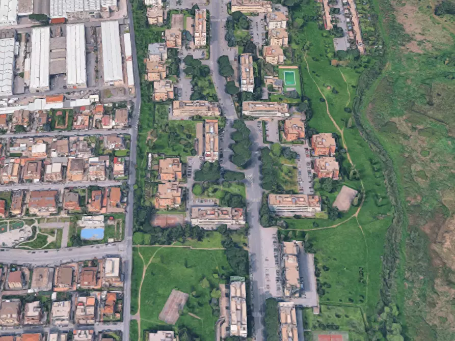 Immagine 15 di Appartamento in vendita  in Via Degas a Roma