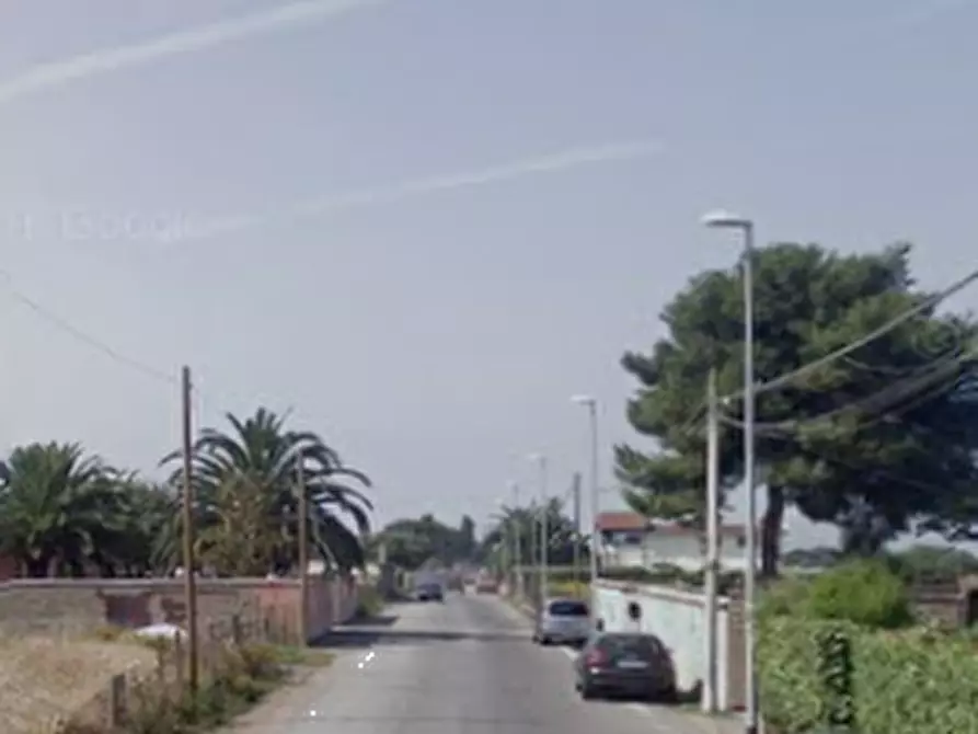 Immagine 4 di Capannone industriale in vendita  in Via Dobbiaco a Roma