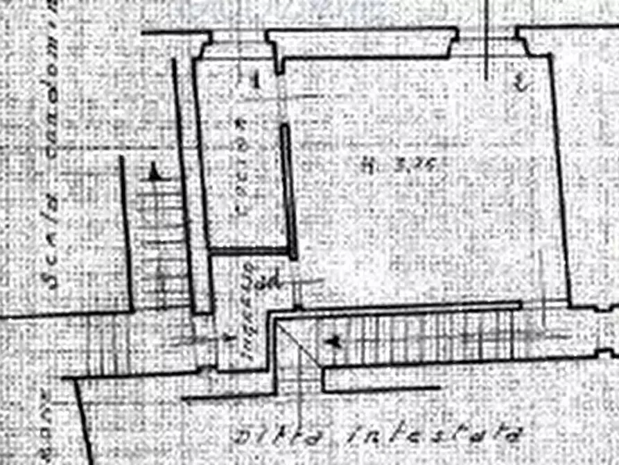 Immagine 12 di Appartamento in vendita  in Via della Chiesa Nuova a Roma