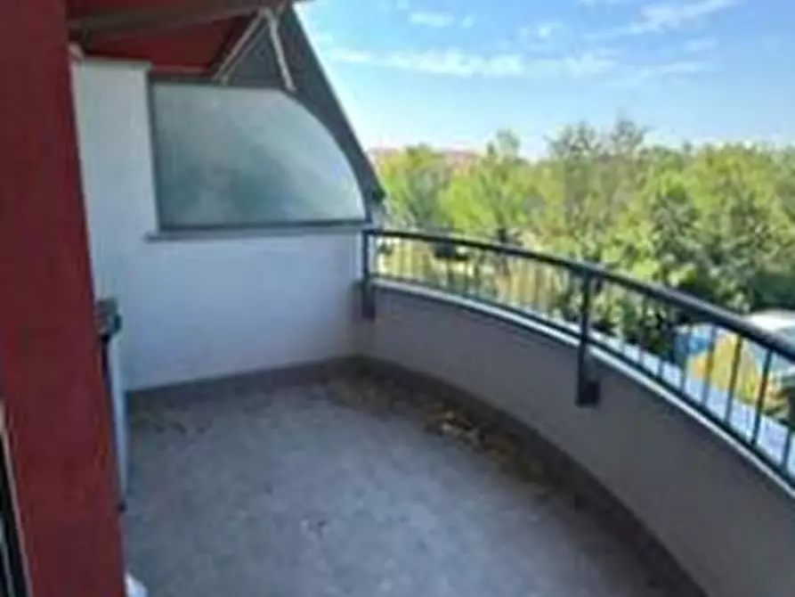 Immagine 3 di Appartamento in vendita  in Via dei Frassini a Legnano