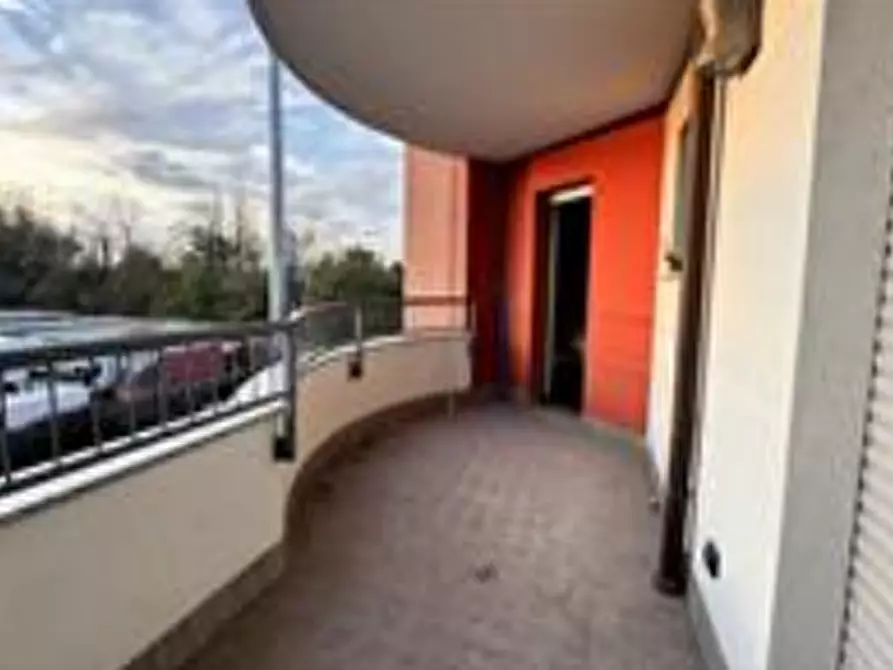 Immagine 3 di Appartamento in vendita  in Via dei Frassini a Legnano