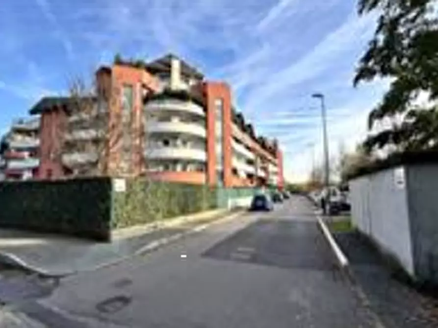 Immagine 1 di Appartamento in vendita  in Via dei Frassini a Legnano