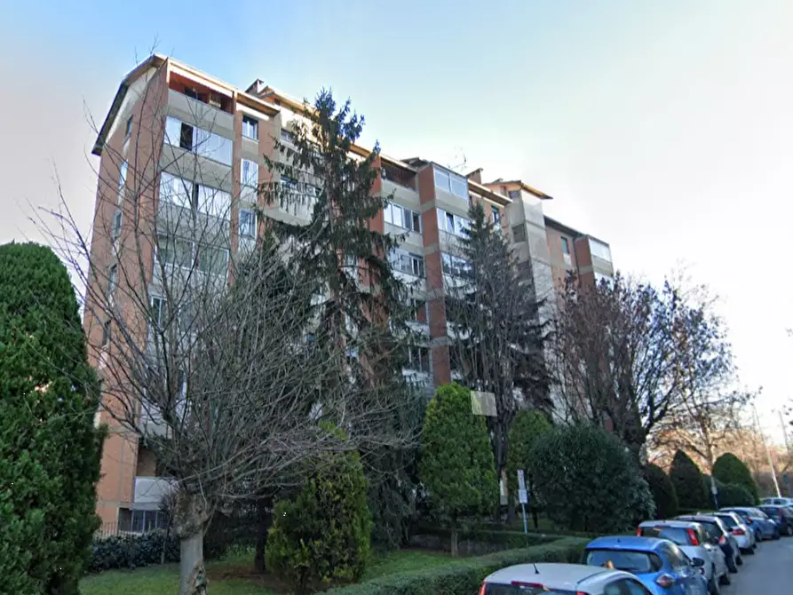 Immagine 3 di Appartamento in vendita  in Via Grazia Deledda a Bologna