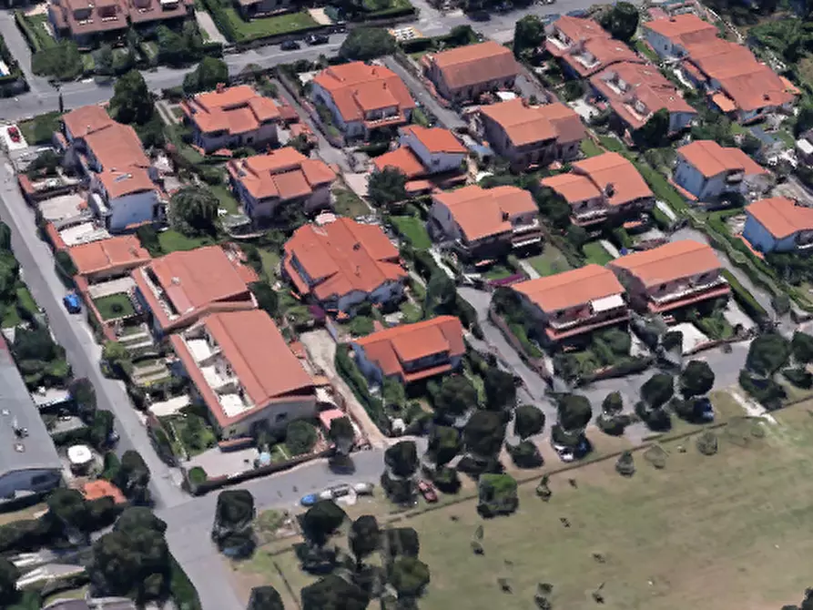 Immagine 11 di Villetta a schiera in vendita  in Via dello Scorpione a Ardea