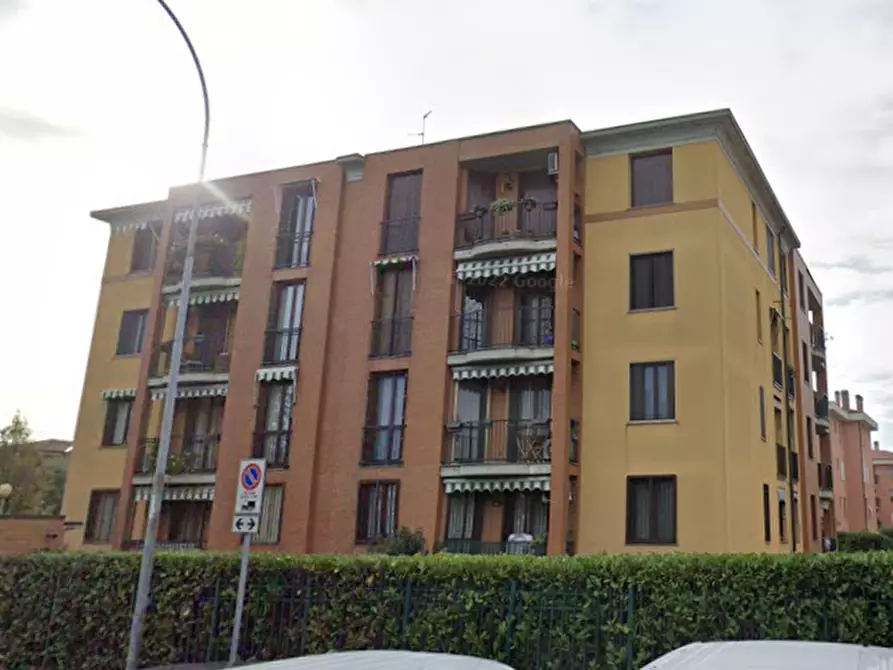 Immagine 1 di Appartamento in vendita  in Via Gaspara Stampa a Cernusco Sul Naviglio