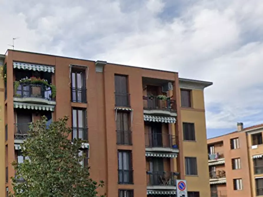 Immagine 8 di Appartamento in vendita  in Via Gaspara Stampa a Cernusco Sul Naviglio