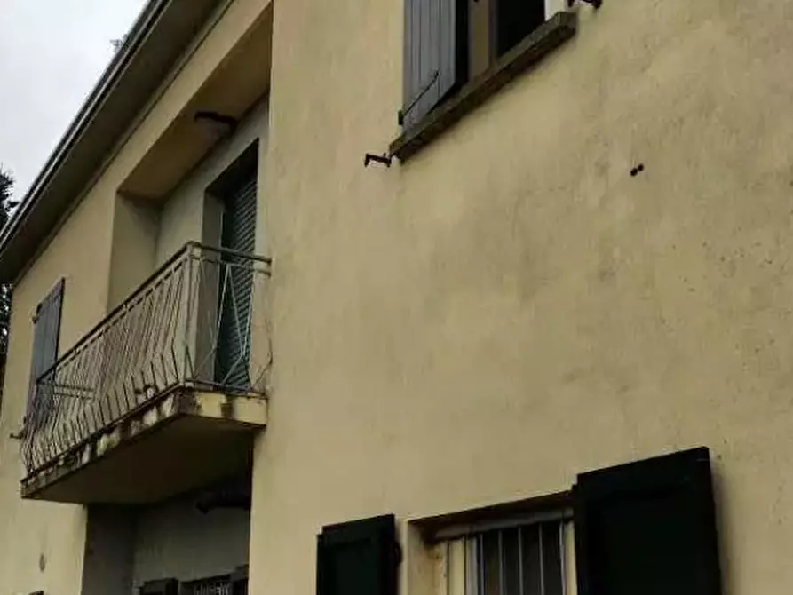 Immagine 10 di Appartamento in vendita  in Via Reale Lavezzola a Alfonsine