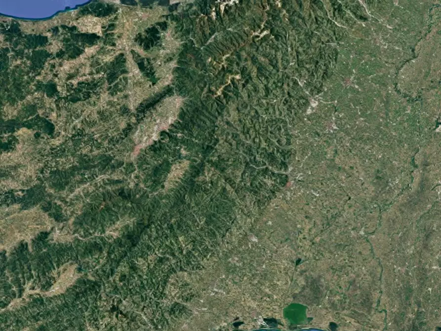 Immagine 15 di Appartamento in vendita  in Frazione Baigno a Camugnano