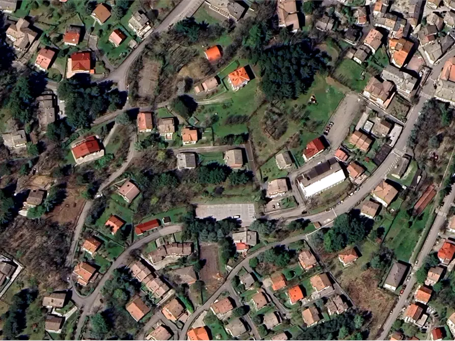 Immagine 9 di Appartamento in vendita  in Via Panoramica a Lizzano In Belvedere