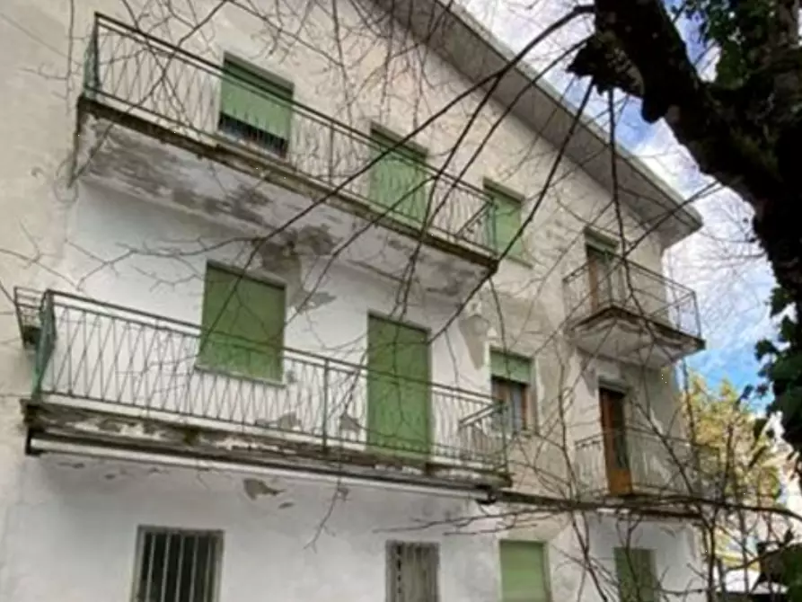 Immagine 1 di Appartamento in vendita  in Via Panoramica a Lizzano In Belvedere