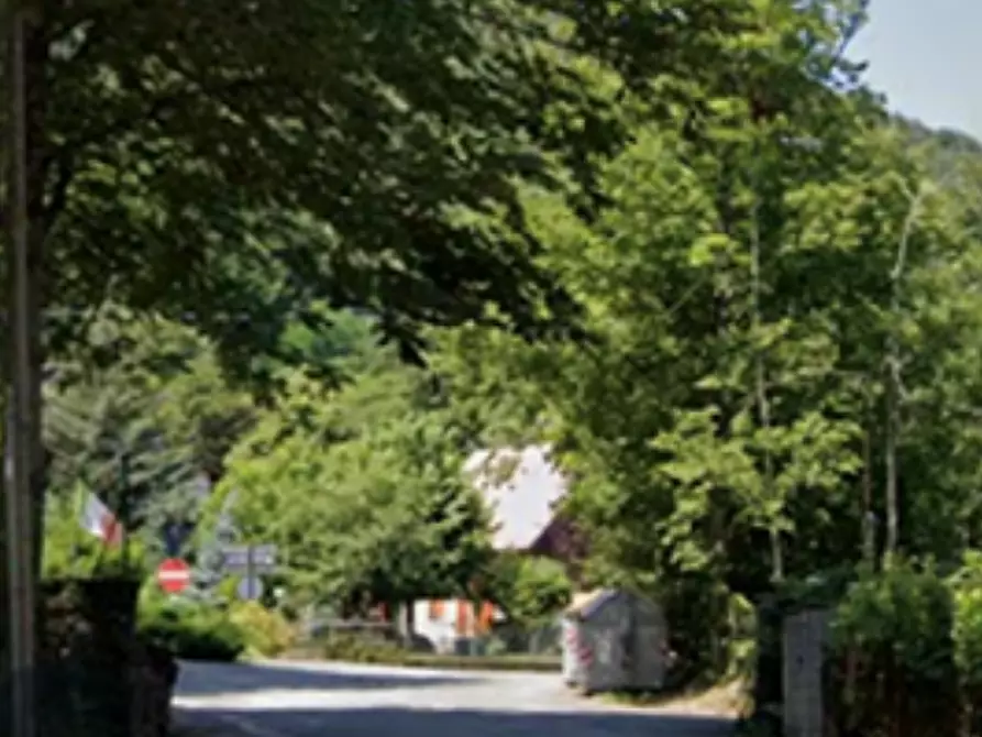 Immagine 9 di Appartamento in vendita  in Via Panoramica a Lizzano In Belvedere