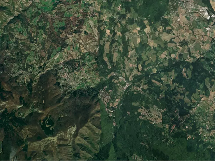 Immagine 12 di Appartamento in vendita  in Via Panoramica a Lizzano In Belvedere