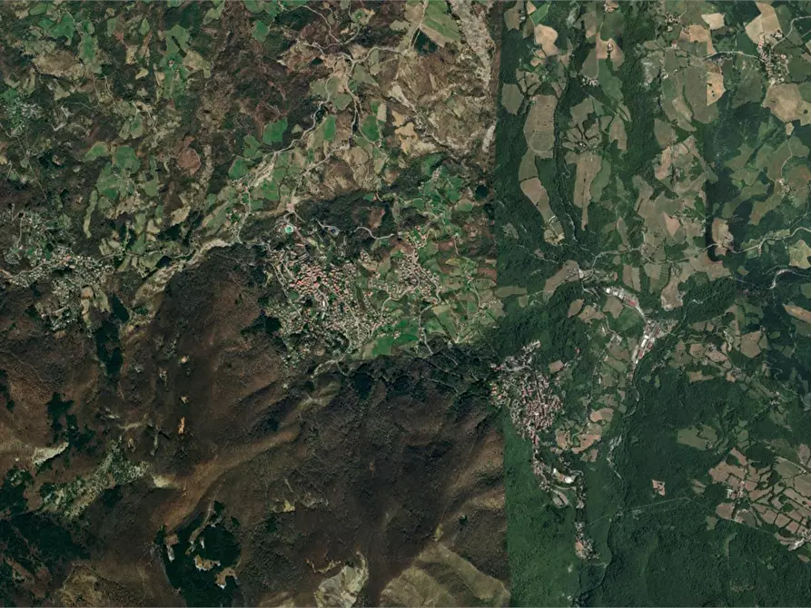 Immagine 20 di Appartamento in vendita  in Via Panoramica a Lizzano In Belvedere