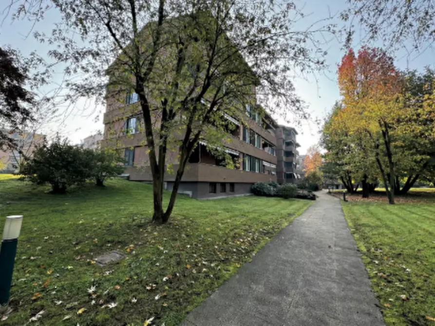 Immagine 4 di Appartamento in vendita  in Via Guido Rossa a Buccinasco