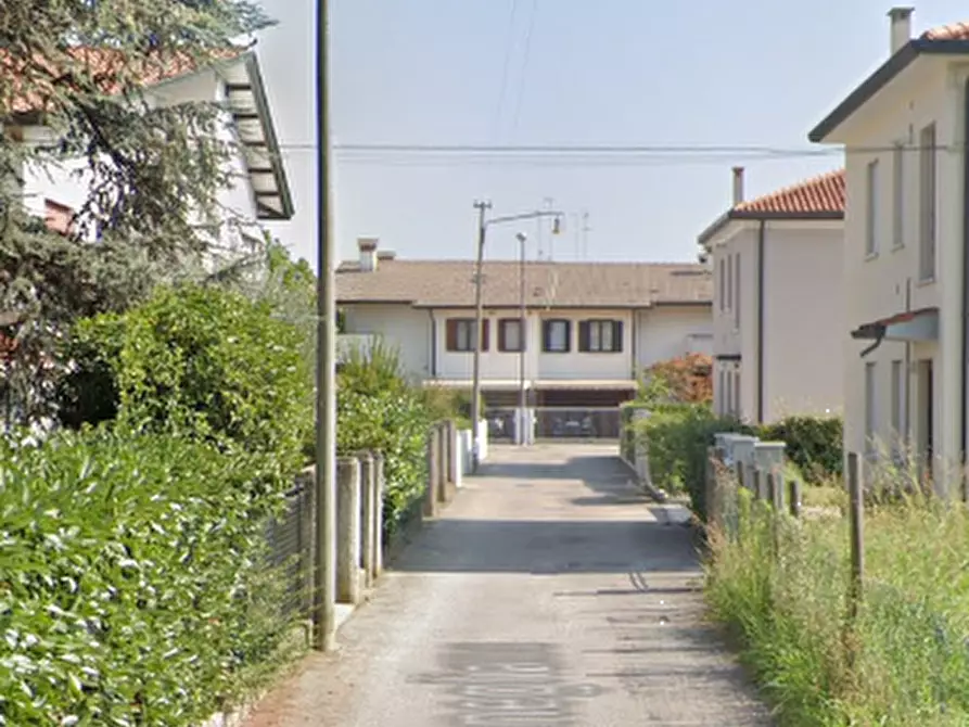 Immagine 10 di Casa indipendente in vendita  in via Gruppo Conegliano a Treviso