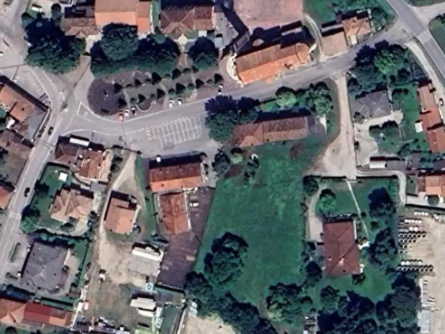 Immagine 12 di Negozio in vendita  in Piazza Vittorio Veneto a Breda Di Piave