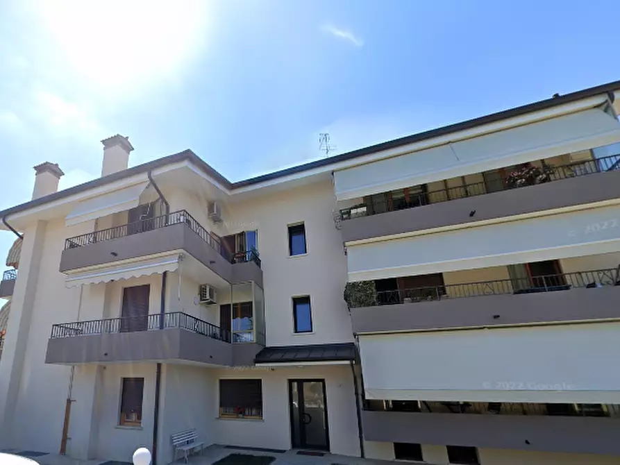 Immagine 4 di Appartamento in vendita  in Via Antonio Canova a Carbonera