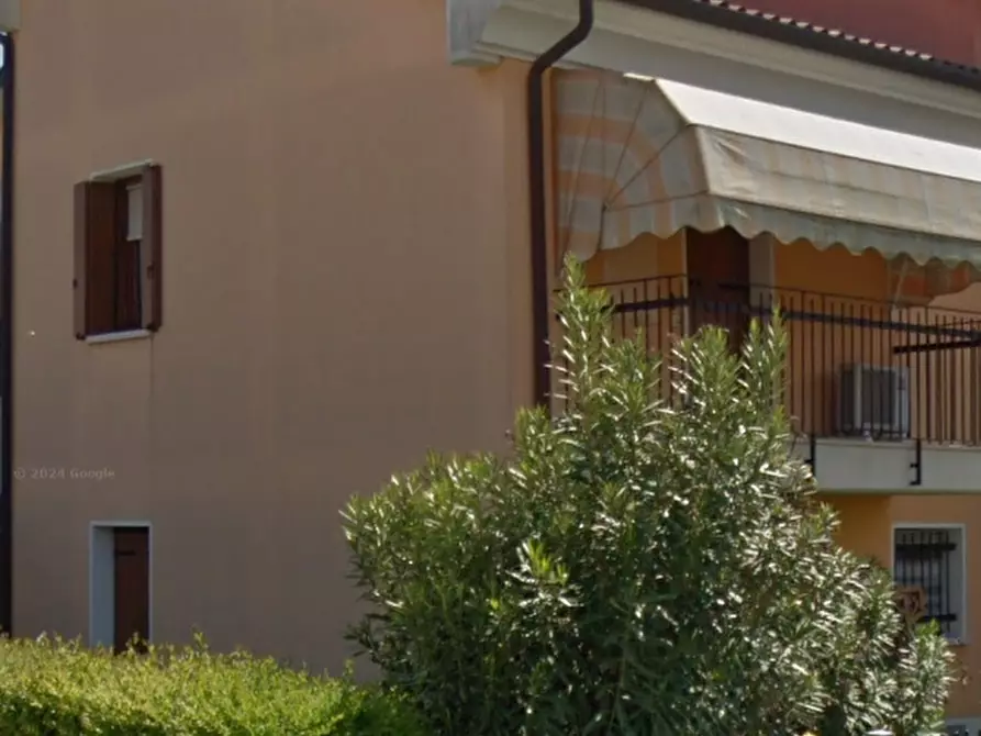 Immagine 7 di Appartamento in vendita  in Via Mario dei Tuoni  a Spresiano