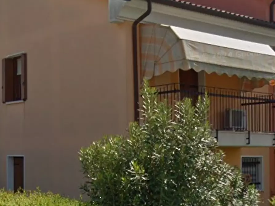 Immagine 10 di Appartamento in vendita  in Via Mario dei Tuoni  a Spresiano