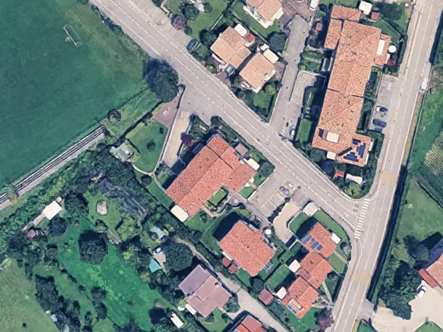 Immagine 15 di Appartamento in vendita  in Via Mario dei Tuoni  a Spresiano