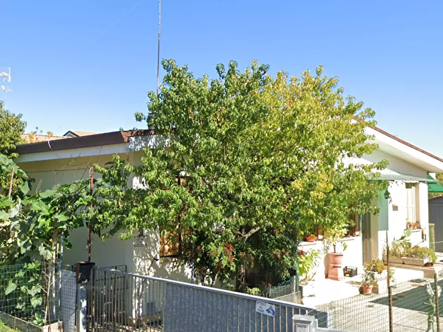 Immagine 4 di Casa indipendente in vendita  in Via Europa  a Salgareda