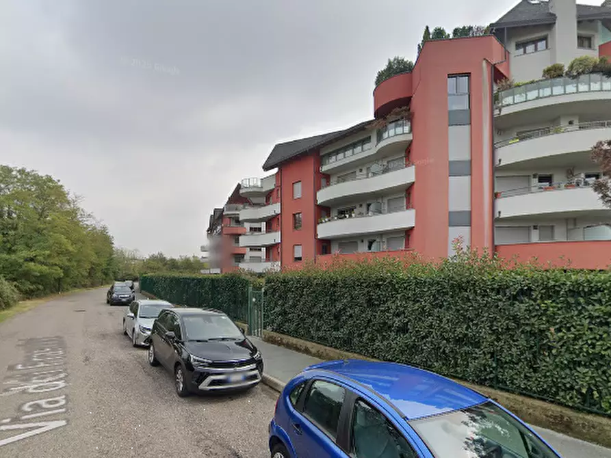 Immagine 8 di Appartamento in vendita  in Via dei Frassini a Legnano
