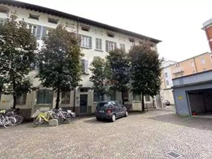 Immagine 1 di Appartamento in vendita  in Via Leonardo da Vinci a Brescia