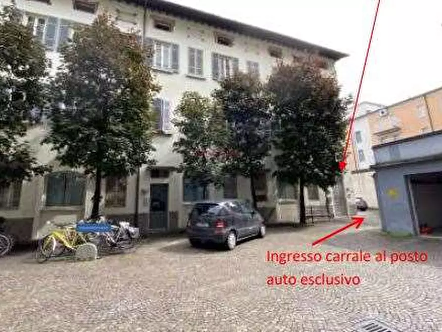 Immagine 2 di Appartamento in vendita  in Via Leonardo da Vinci a Brescia