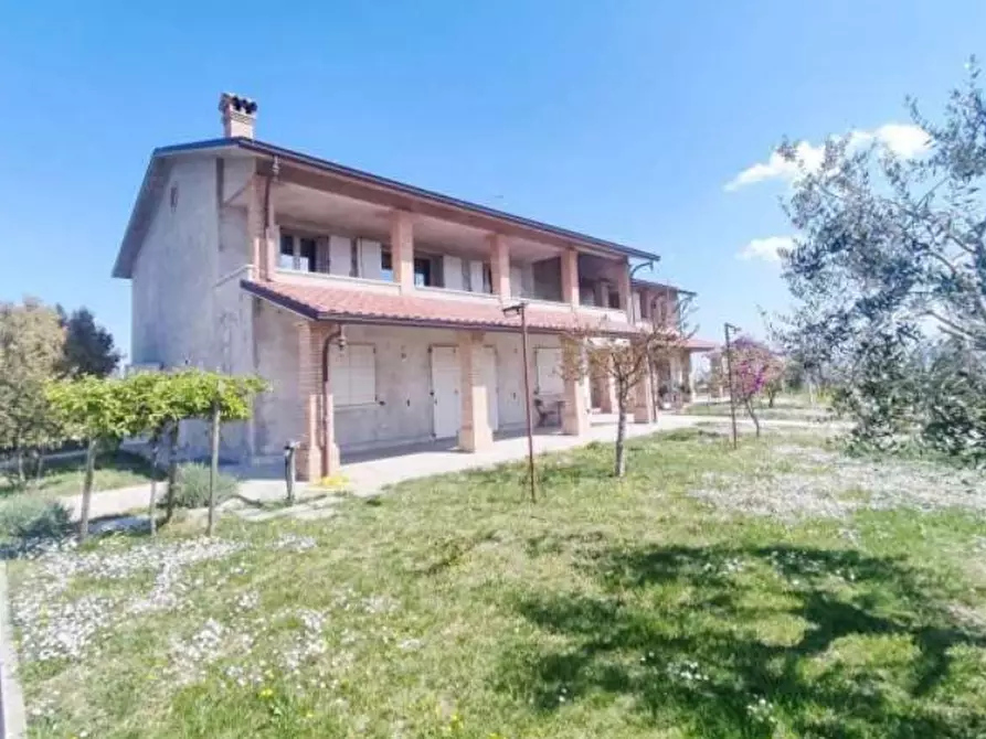 Immagine 5 di Villa in vendita  in Strada Rocca delle Caminate a Meldola