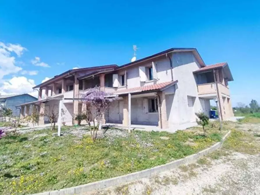 Immagine 8 di Villa in vendita  in Strada Rocca delle Caminate a Meldola