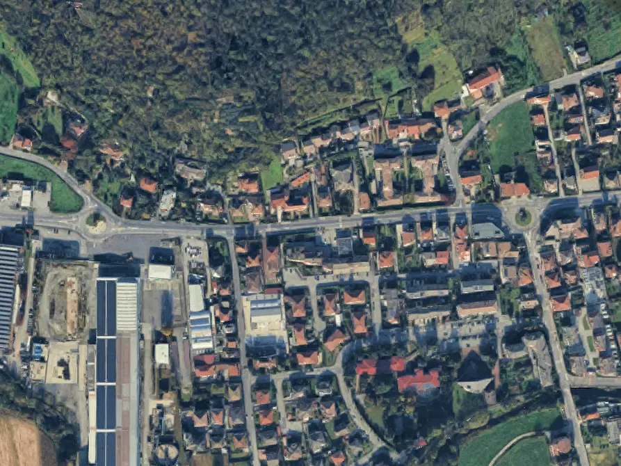 Immagine 11 di Porzione di casa in vendita  in Via Pineta a Nave